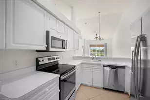 20071 Barletta Ln, Estero, FL 33928 - Photo 8