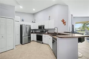 10121 Colonial Country Club Blvd, Fort Myers, FL 33913 - Photo 12