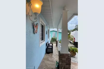 28053 Sunset Dr, Bonita Springs, FL 34134 - Photo 20