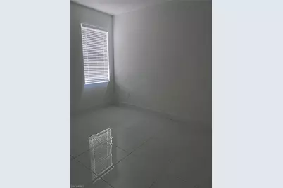 970 Lakeside Dr, Lehigh Acres, FL 33974 - Photo 8