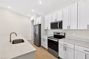 1223 SW 18th Ave, Cape Coral, FL 33991 - Photo 22