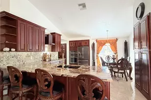 3600 NE 8th Pl, Cape Coral, FL 33909 - Photo 12