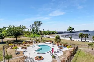 12498 Riverside Dr, Fort Myers, FL 33919 - Photo 36