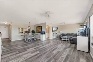 12498 Riverside Dr, Fort Myers, FL 33919 - Photo 20