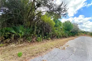 404 Cleveland Ave, Lehigh Acres, FL 33972 - Photo 2