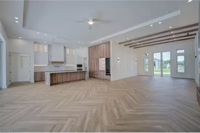816 NW 39th Ave, Cape Coral, FL 33993 - Photo 8