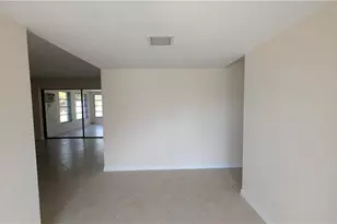 1329 Oaklawn Ct, Fort Myers, FL 33919 - Photo 4