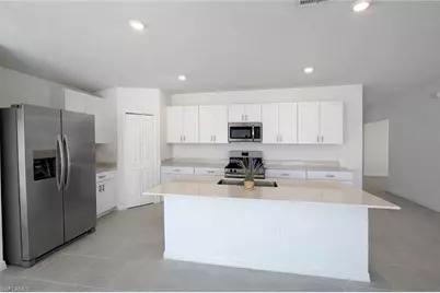 17240 Cantu Ct, North Fort Myers, FL 33917 - Photo 6