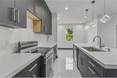 442 Mercedes Ct, Lehigh Acres, FL 33972 - Photo 12