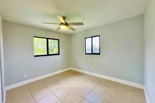 709 SE 8th Terrace, Cape Coral, FL 33990 - Photo 8