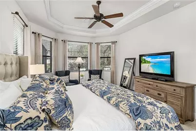 9889 Alhambra Ln, Bonita Springs, FL 34135 - Photo 12