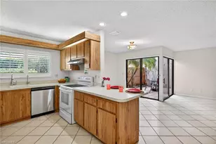 1414 Park Shore Cir, Fort Myers, FL 33901 - Photo 12