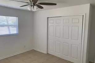 11296 Summerwinds Ct, Fort Myers, FL 33908 - Photo 8