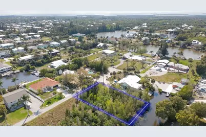 5350 Marina Dr, Bokeelia, FL 33922 - Photo 4