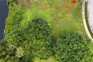 947 Iris Dr, North Fort Myers, FL 33903 - Photo 8