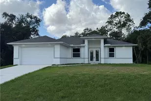 1304 Andover Dr, Labelle, FL 33935 - Photo 2