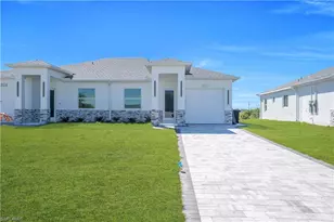 322-324 Poplar St, Lehigh Acres, FL 33974 - Photo 2