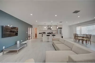 1672 Many Rd, North Fort Myers, FL 33903 - Photo 6