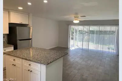 11389 Summerwinds Ct, Fort Myers, FL 33908 - Photo 2