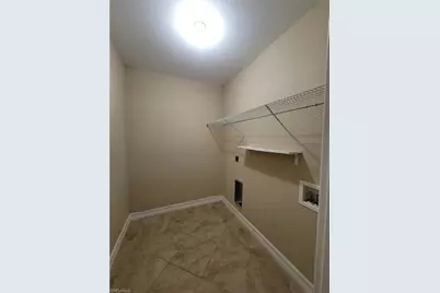 704 Magnolia Ave, Lehigh Acres, FL 33972 - Photo 16