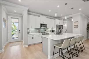 10357 Bonavie Cv Dr, Fort Myers, FL 33966 - Photo 4