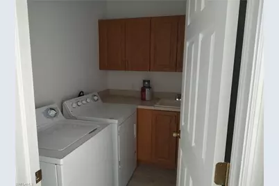 8521 Oakshade Cir #421, Fort Myers, FL 33919 - Photo 8