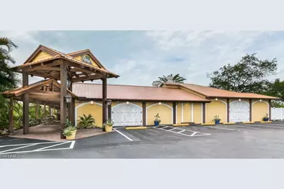 10884 McAlester Cir, Port Charlotte, FL 33981 - Photo 12