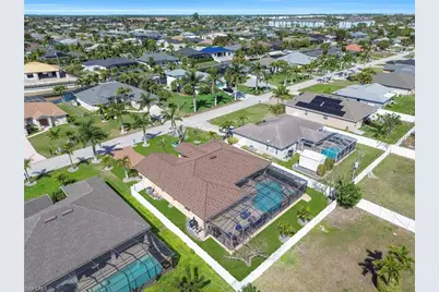 4013 SW 17th Ave, Cape Coral, FL 33914 - Photo 1