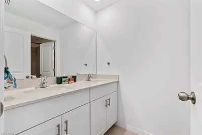 19972 Green Pasture Rd, Lehigh Acres, FL 33974 - Photo 24