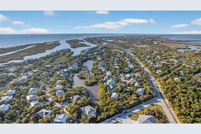 4562 Bowen Bayou Rd, Sanibel, FL 33957 - Photo 38