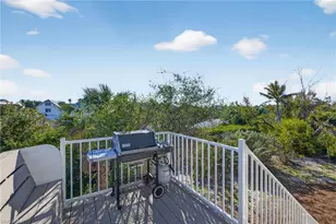 4562 Bowen Bayou Rd, Sanibel, FL 33957 - Photo 4