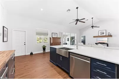 1377 Coconut Dr, Fort Myers, FL 33901 - Photo 8