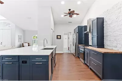 1377 Coconut Dr, Fort Myers, FL 33901 - Photo 4