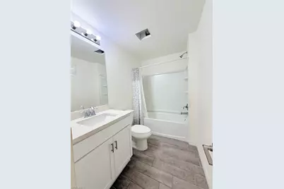 224 NE 24th Ter, Cape Coral, FL 33909 - Photo 12