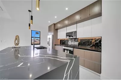 2614 44th St W, Lehigh Acres, FL 33971 - Photo 4