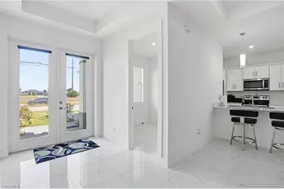 330 El Dorado Blvd N, Cape Coral, FL 33993 - Photo 4