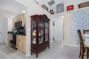 1630 SW 9th Pl, Cape Coral, FL 33991 - Photo 10