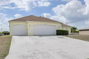 1630 SW 9th Pl, Cape Coral, FL 33991 - Photo 2