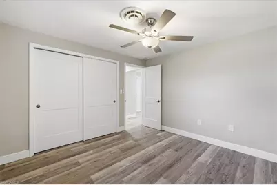 5051 Fairfield Dr, Fort Myers, FL 33919 - Photo 20
