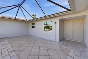 5051 Fairfield Dr, Fort Myers, FL 33919 - Photo 2