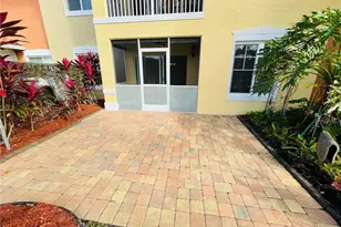 13190 Bella Casa Cir, Fort Myers, FL 33966 - Photo 8