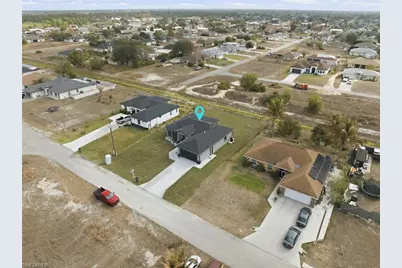 806 Fred Ave N, Lehigh Acres, FL 33971 - Photo 30
