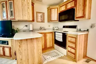 565 Cattleya Refuge, Naples, FL 34114 - Photo 4
