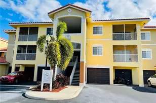 13160 Bella Casa Cir, Fort Myers, FL 33966 - Photo 2