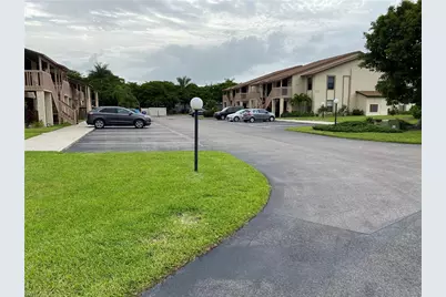 13118 Feather Sound Dr #205, Fort Myers, FL 33919 - Photo 2