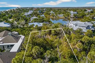933 Strangler Fig Ln, Sanibel, FL 33957 - Photo 14