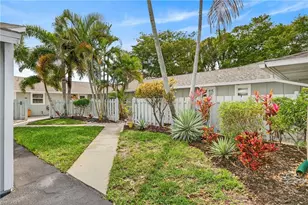 4257 Island Cir, Fort Myers, FL 33919 - Photo 2