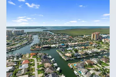 1513 SW 57th St, Cape Coral, FL 33914 - Photo 48