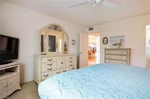 6725 Winkler Rd, Fort Myers, FL 33919 - Photo 20