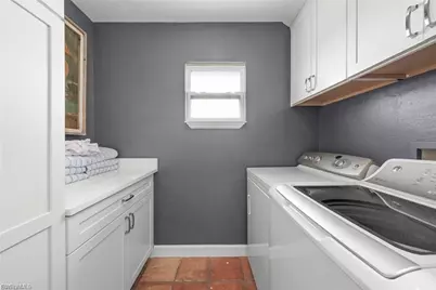 6093 Henderson Rd, Sanibel, FL 33957 - Photo 30